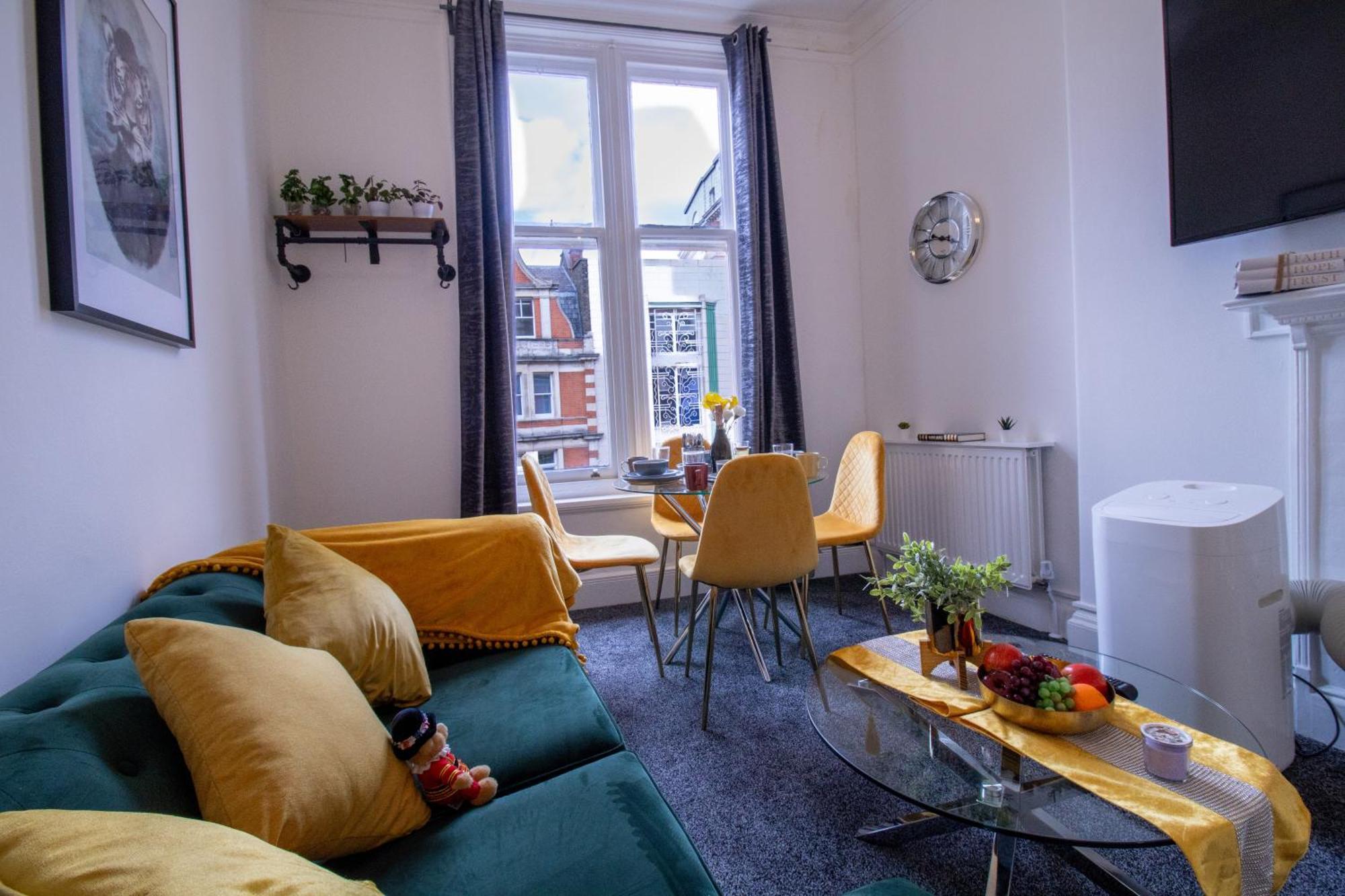 Oxford Street 1 Bedroom Shopping Retreat! 3Gc Лондон Екстериор снимка